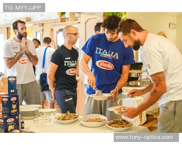 球队厨师的饮食智慧如何满足不同球员的口味与营养需求